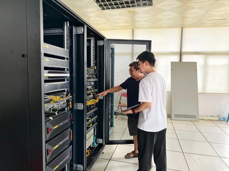 辛集IT外包：连接企业与技术的桥梁